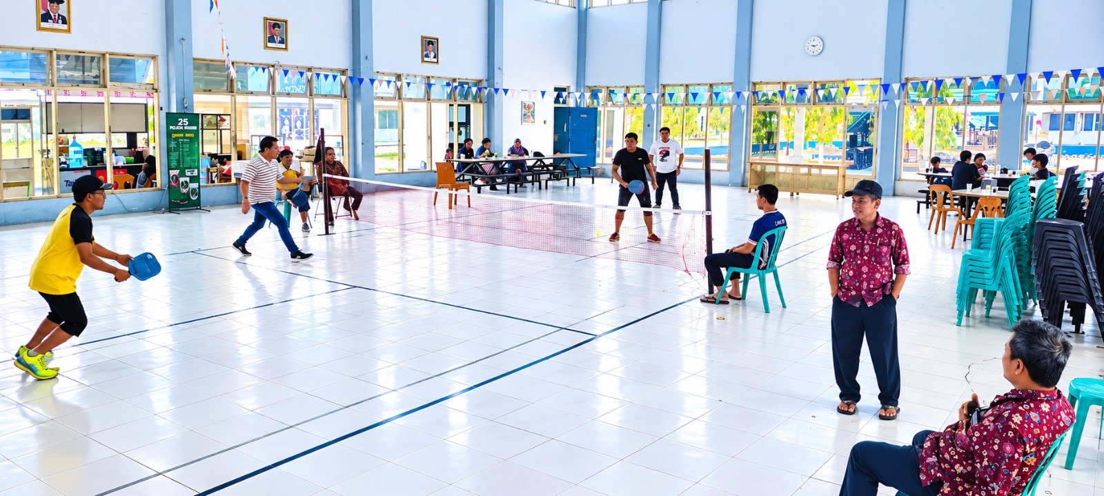 Pickleball Jadi Olahraga Favorit Baru Dosen dan Tendik UMS Rappang