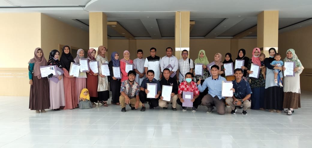 24 Dosen UMS Rappang menerima SK Kenaikan Pangkat dan Inpassing